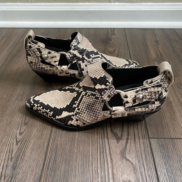 Rag & Bone Westin Harness Boots - Picture 6 of 13